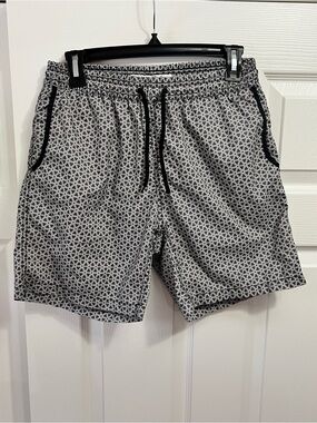 Mr.Swim Men’s Gray  & White Geometric Swim Trunks